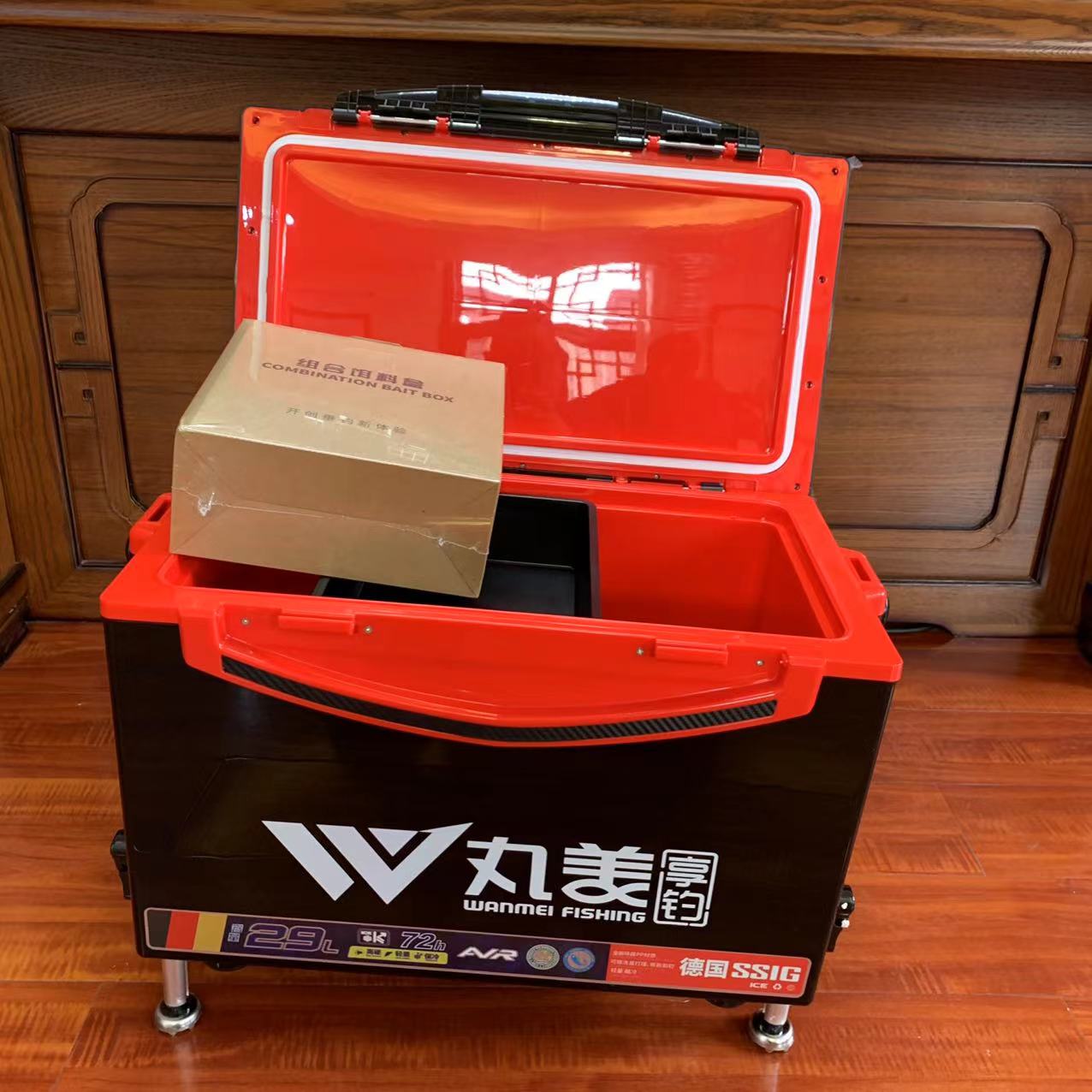 Package 7 (back belt + box + bait plate) - Black red